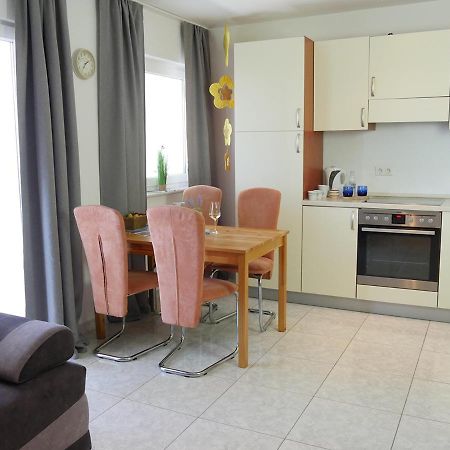 Apartments-Novalja-Zrce エクステリア 写真