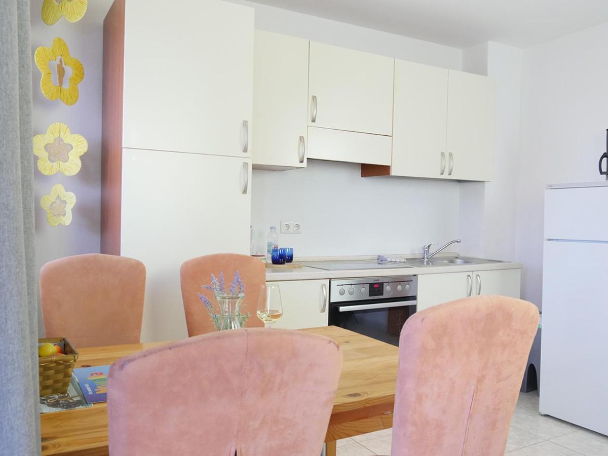 Apartments-Novalja-Zrce エクステリア 写真